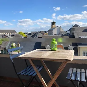  Apartamento 105m2 With Balcony